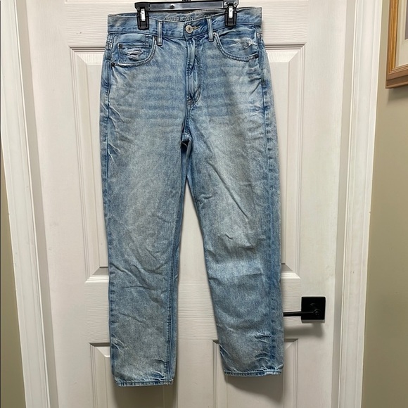 American Eagle Outfitters Denim - American Eagle | 90’s Boyfriend | High-Waisted | Worn Wash | Denim Jean | Size 2